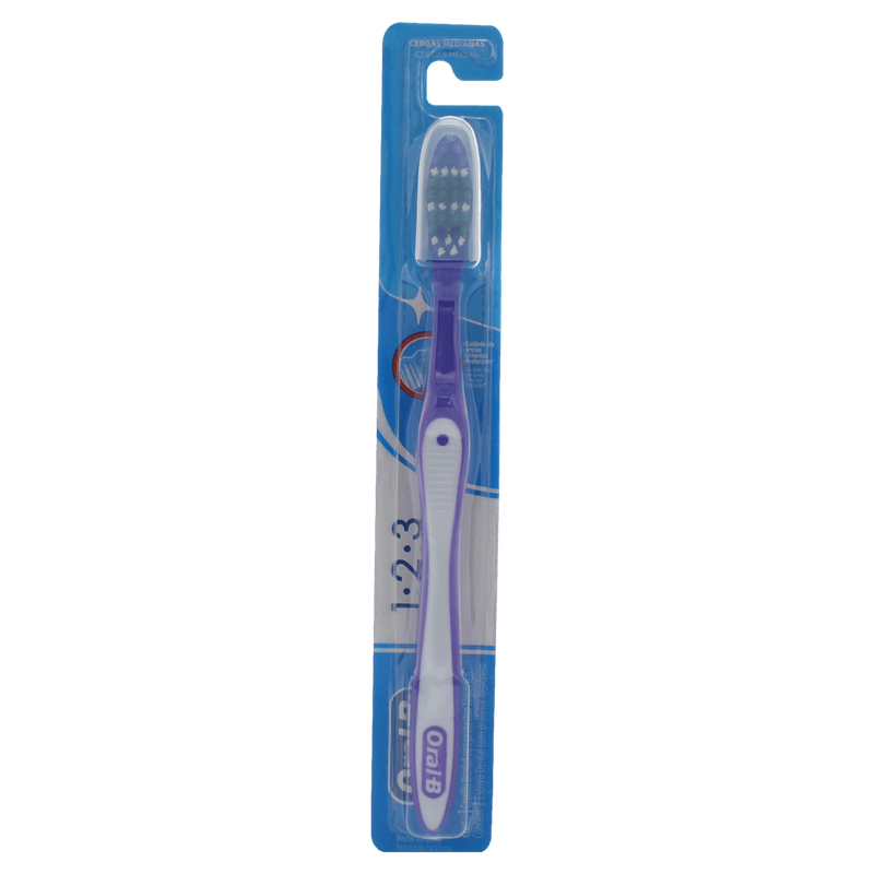 escova-dental-oralb-clean-cerdas-zig-zag-medio-cores-sortidas